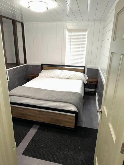 Apartamento Hot Tub 5 Beds Moorhead Exterior foto