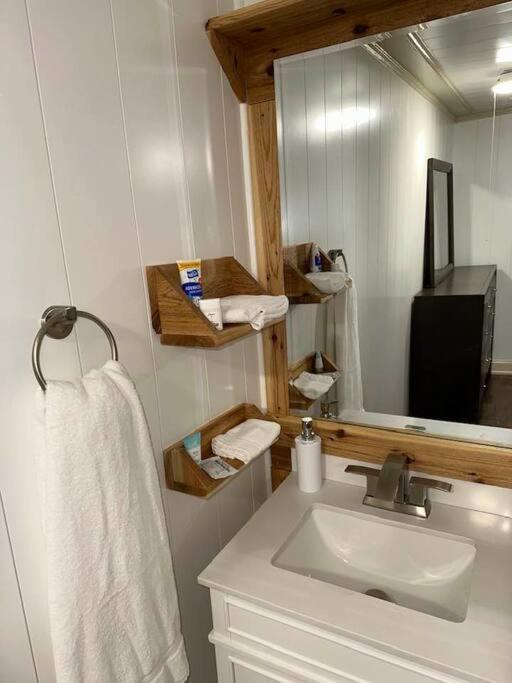 Apartamento Hot Tub 5 Beds Moorhead Exterior foto